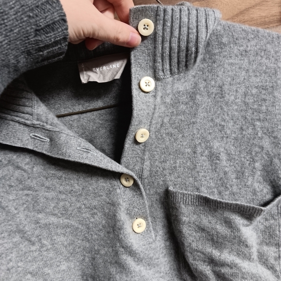 Everlane Gray Cashmere Sweater Womens Medium - Picture 3 of 6